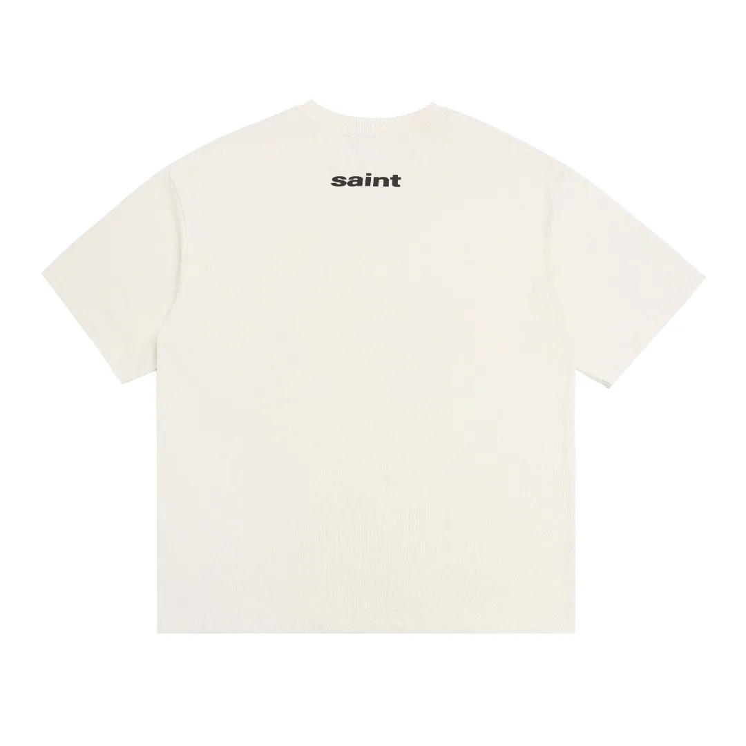 Saint Michael's new colorful letter printed retro pure cotton loose short-sleeved T-shirt with digital white ink direct injection, the fabric is breathable and the pattern is three-dimensional and clear. Fabric: Double yarn 240g Style number: S856 Size: S-M-L-XL Color: Off-white Price: P110